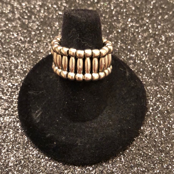 NY&Co Silver Feather Ring - Picture 3 of 4